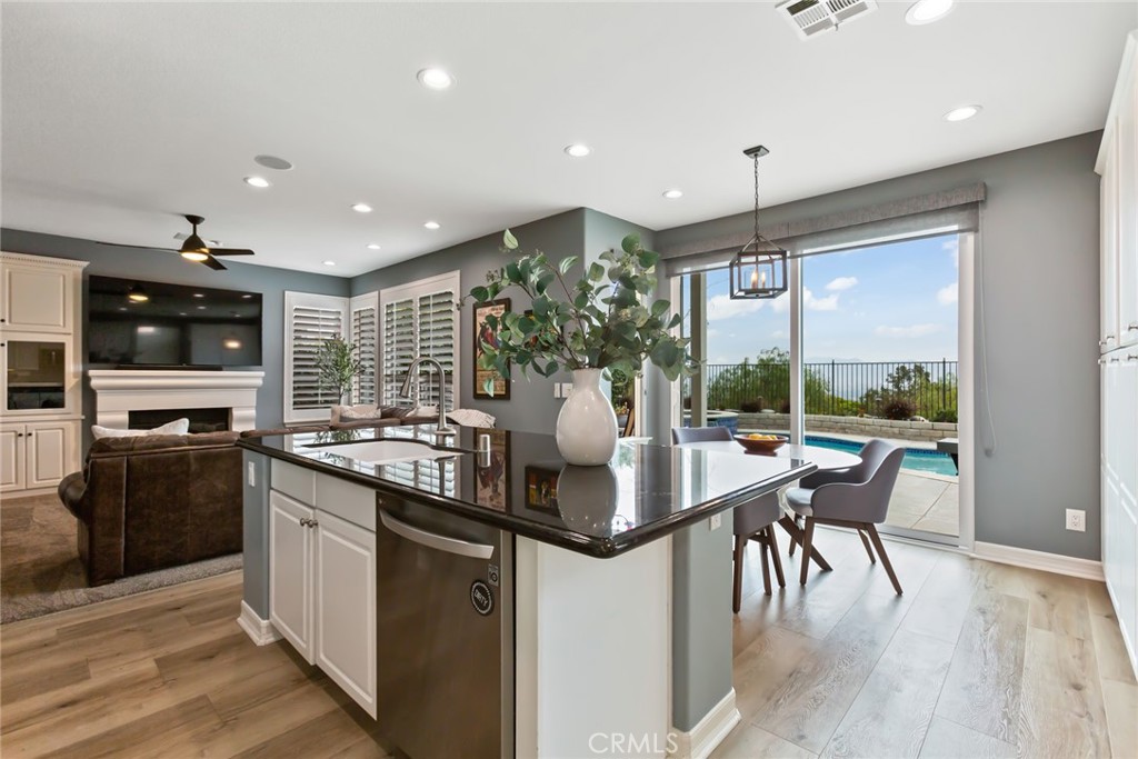 25942 Clifton Place