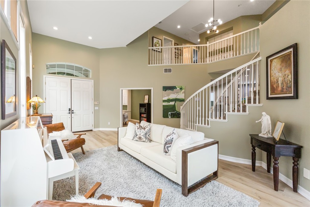 25942 Clifton Place