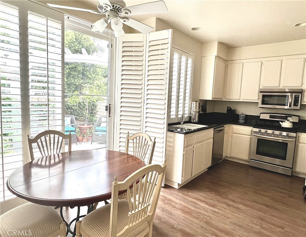 28175 Cabrillo Lane