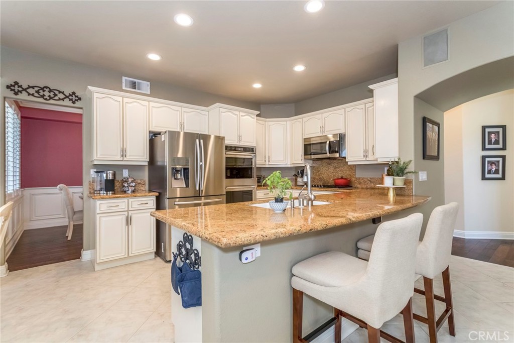 23340 Gleneagle Court