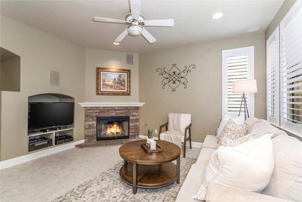23340 Gleneagle Court