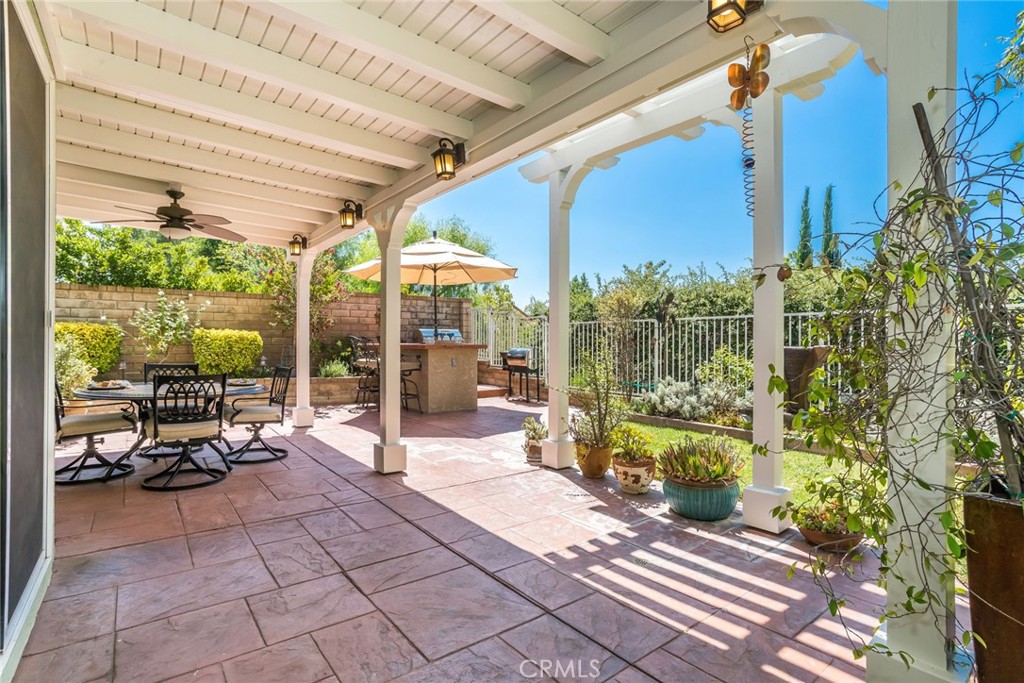 23340 Gleneagle Court