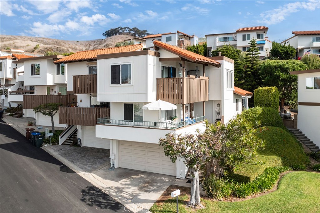 885 Calle Pluma