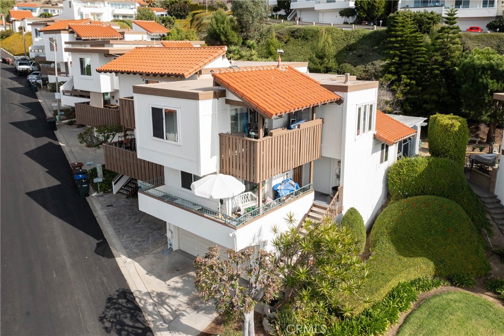 885 Calle Pluma