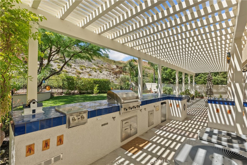 16311 Mountain Lane