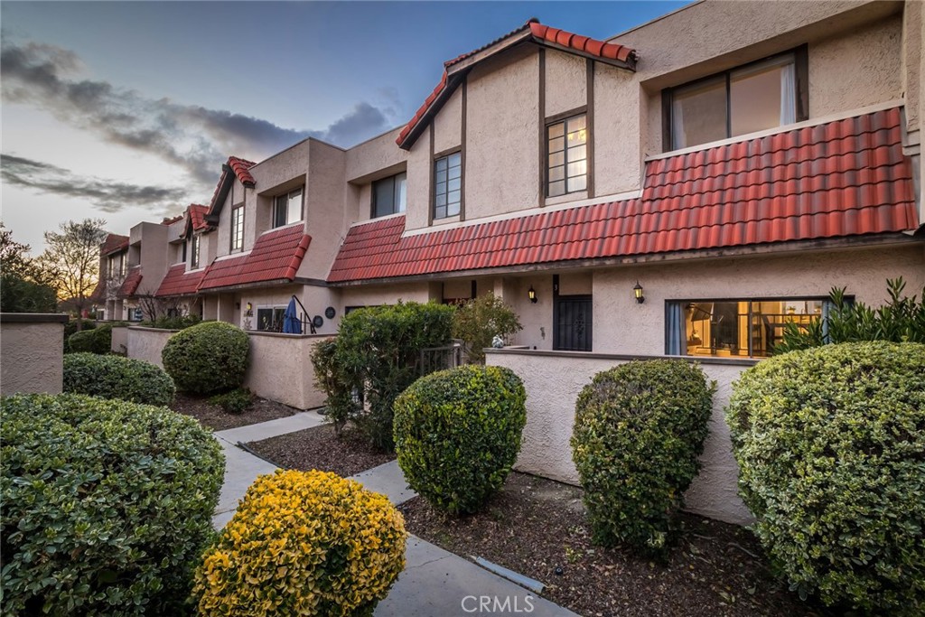 27663 Ironstone Drive 3