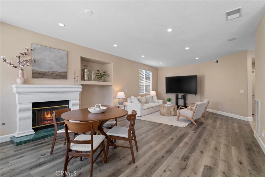 25925 Clifton Pl.