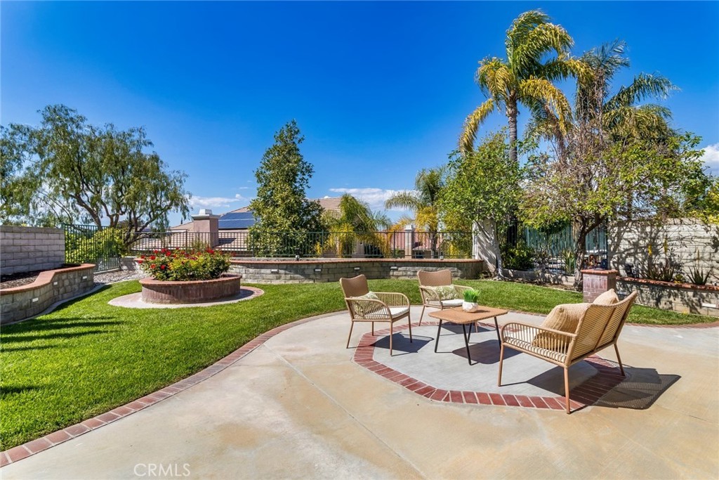 25925 Clifton Pl.