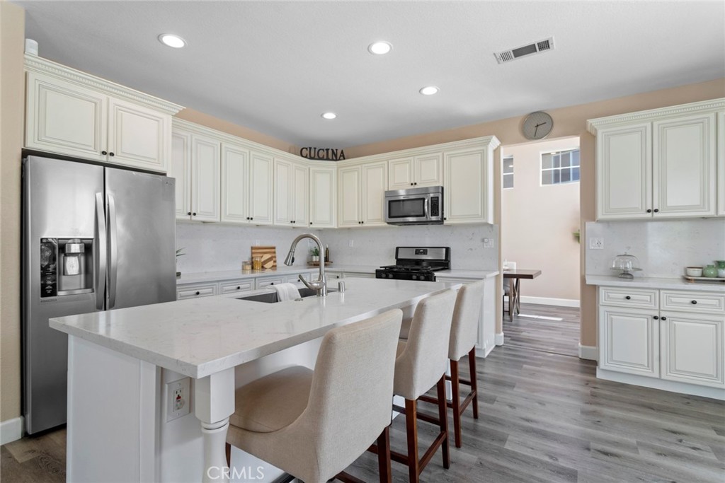 25925 Clifton Pl.