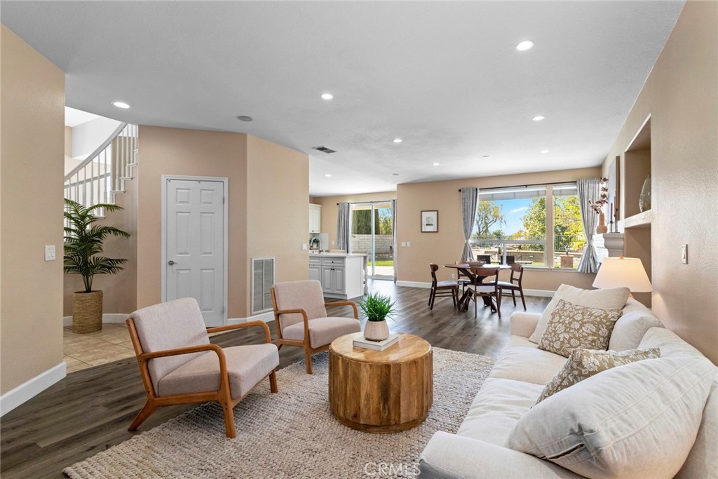 25925 Clifton Pl.