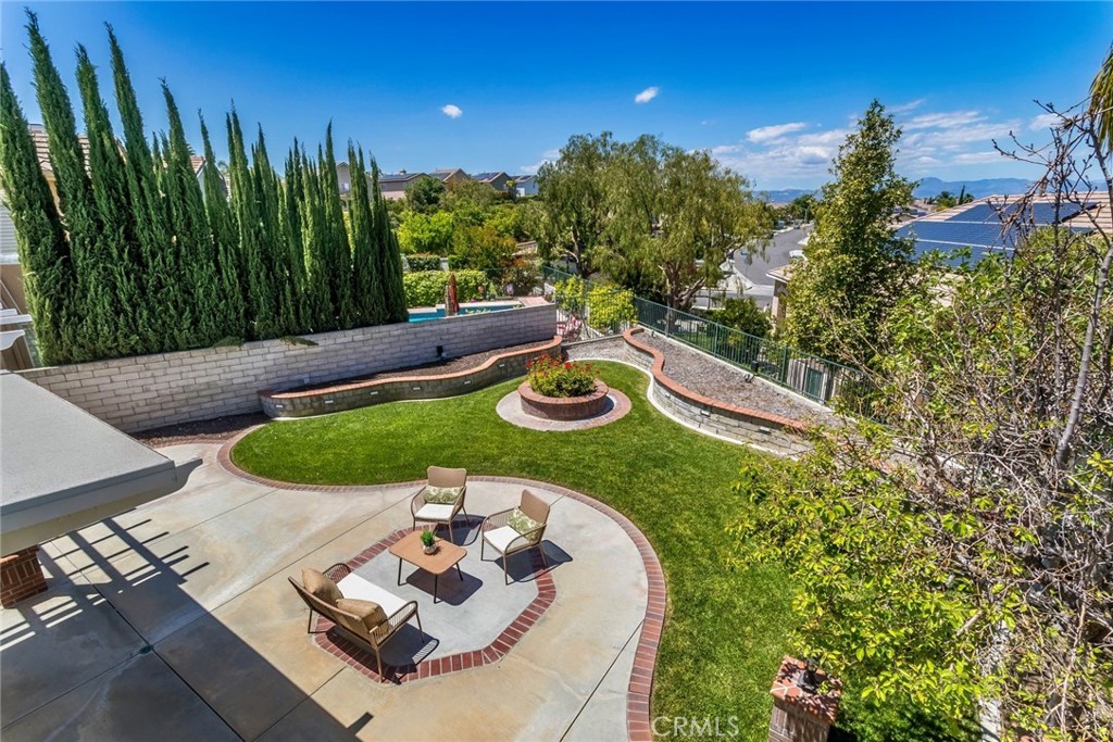 25925 Clifton Pl.