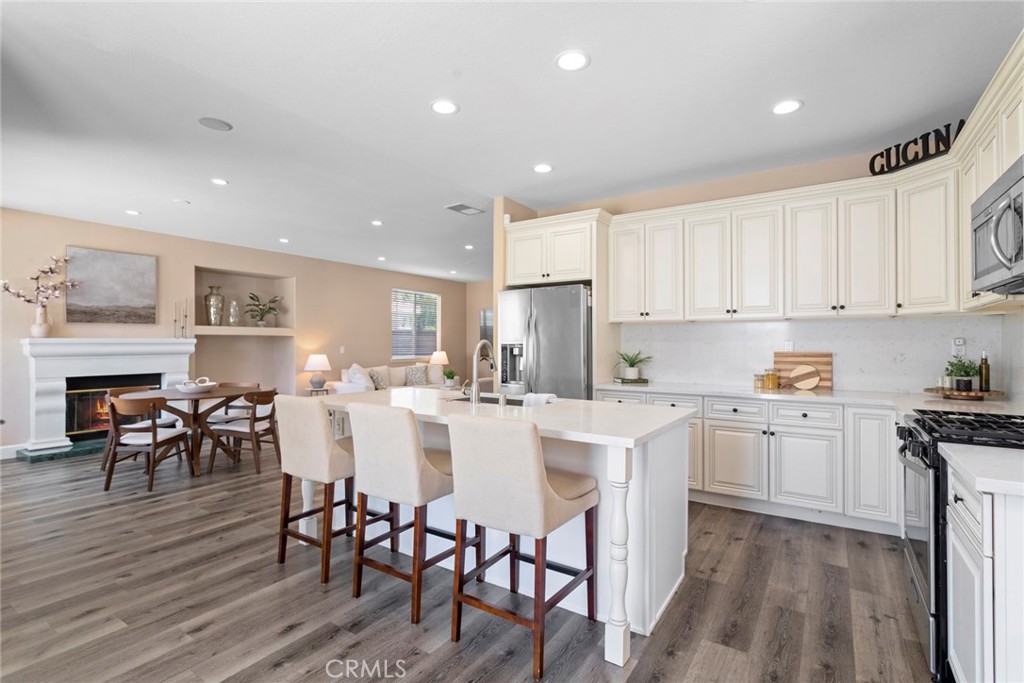 25925 Clifton Pl.