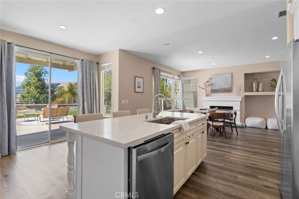 25925 Clifton Pl.