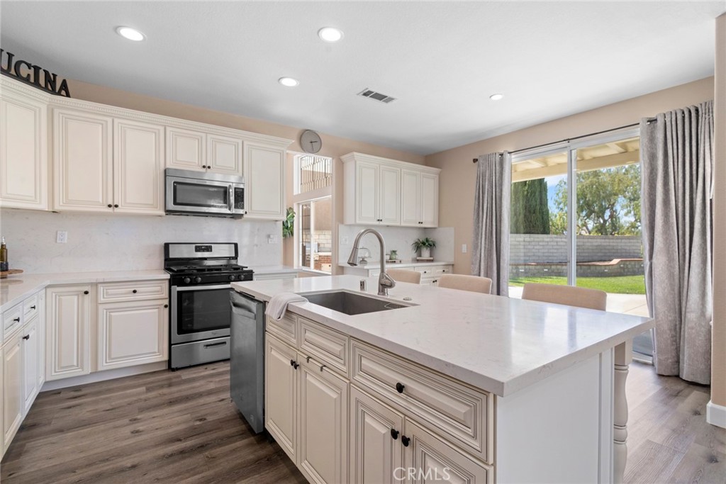 25925 Clifton Pl.