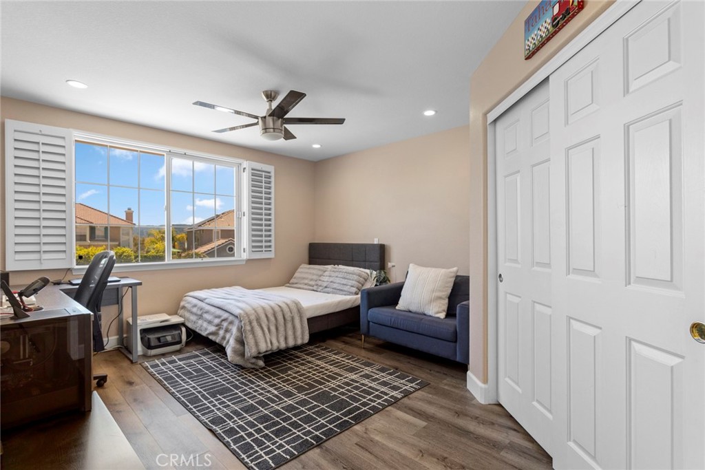 25925 Clifton Pl.