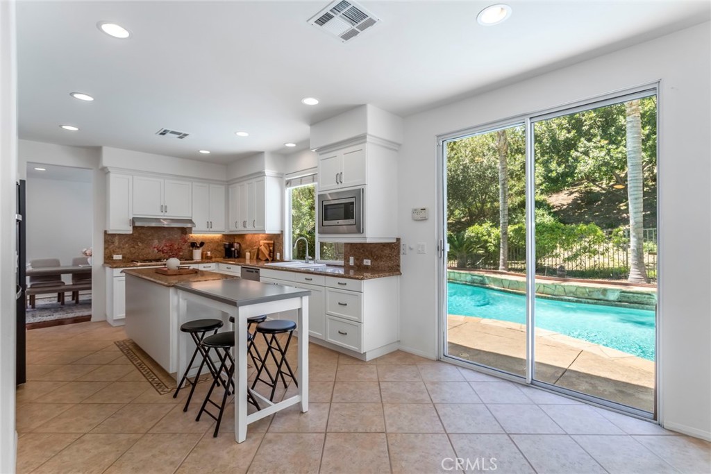 25815 Forsythe Way