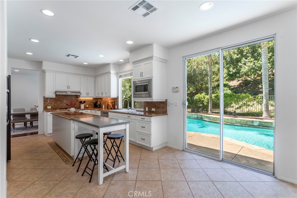 25815 Forsythe Way