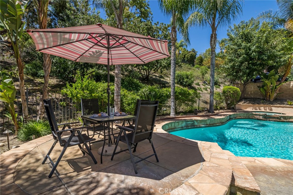 25815 Forsythe Way