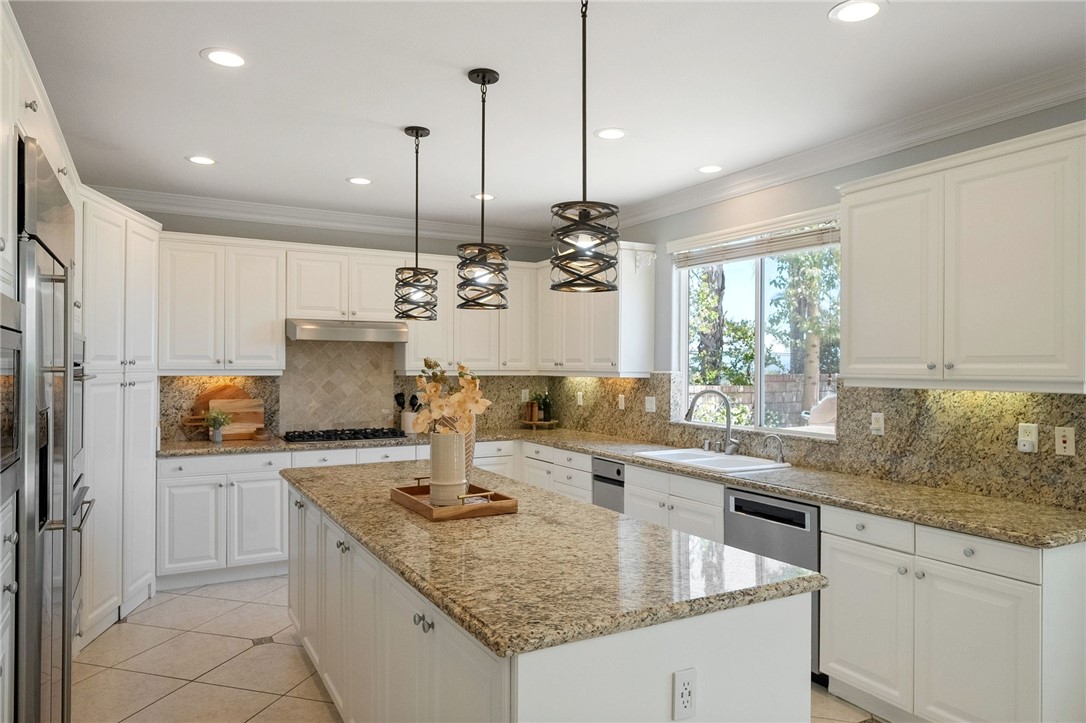 24274 Reyes Adobe Way