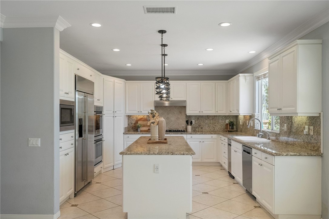 24274 Reyes Adobe Way