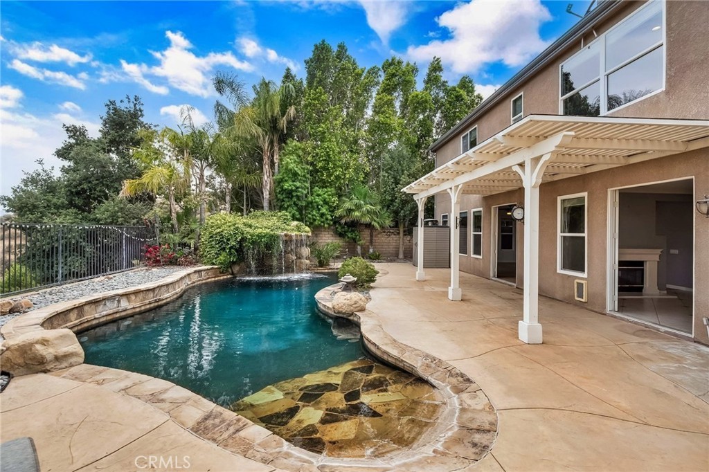 24274 Reyes Adobe Way