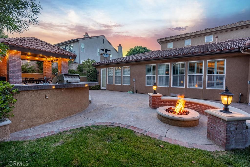 26052 Shadow Rock Lane