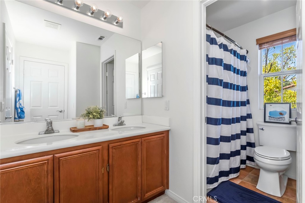 27960 Agapanthus Lane