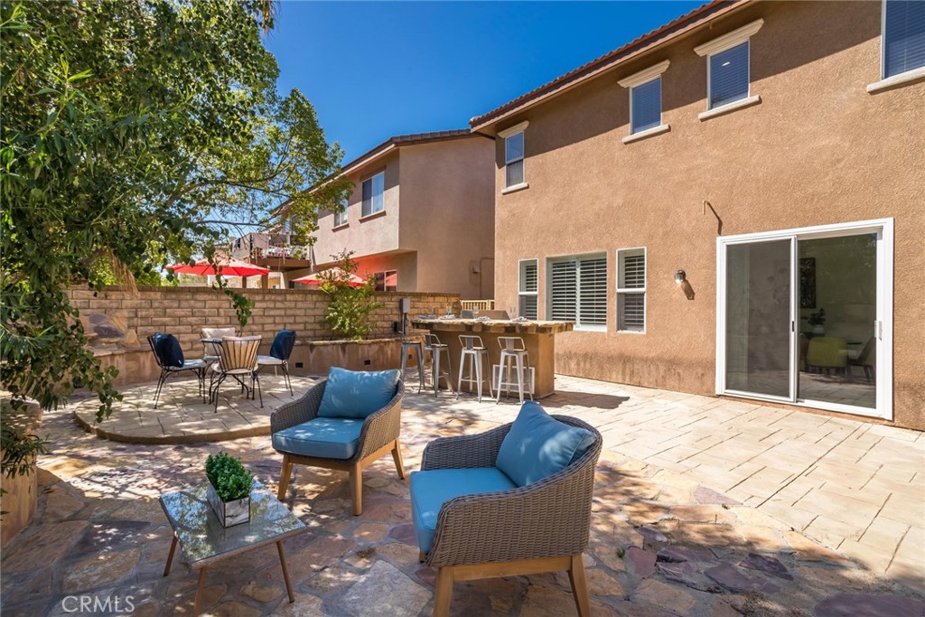 27960 Agapanthus Lane