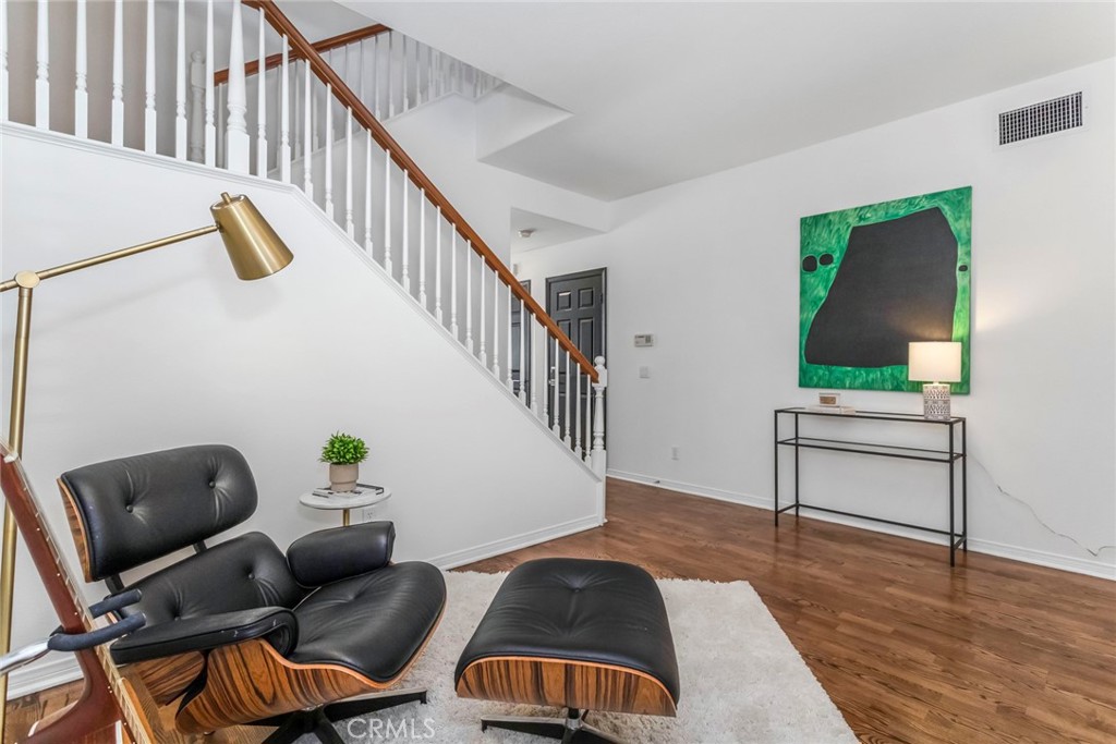 27960 Agapanthus Lane