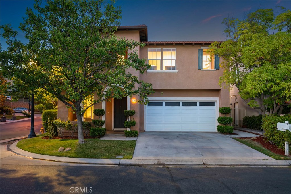 27960 Agapanthus Lane