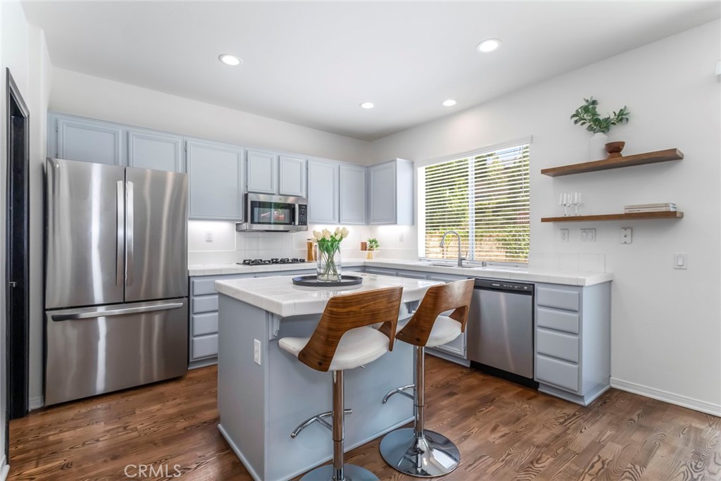 27960 Agapanthus Lane
