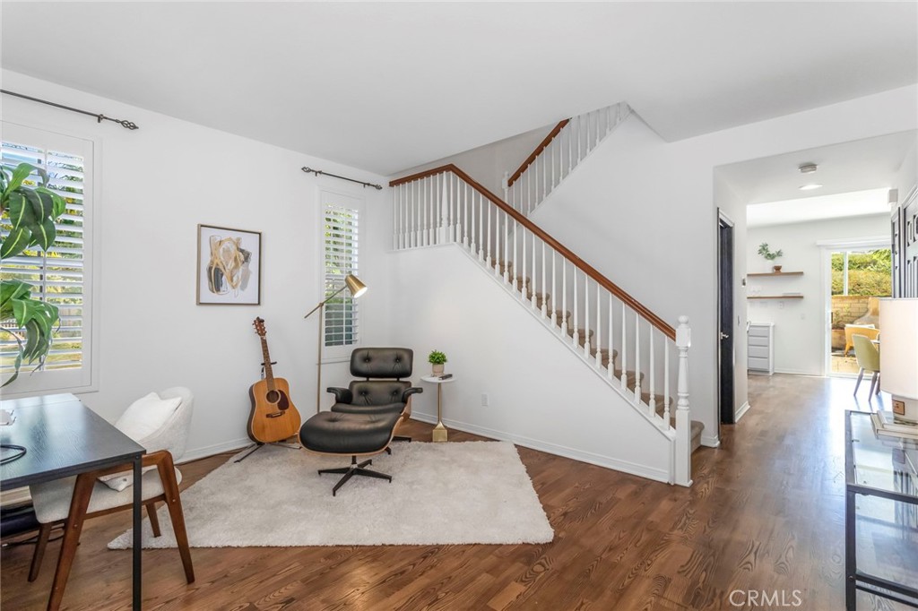 27960 Agapanthus Lane