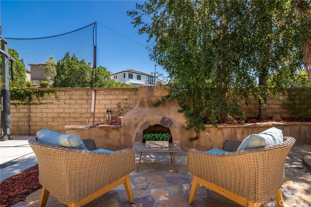 27960 Agapanthus Lane