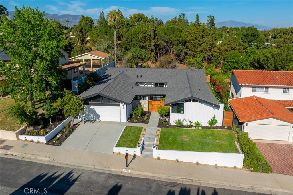 12350 Mclennan Avenue