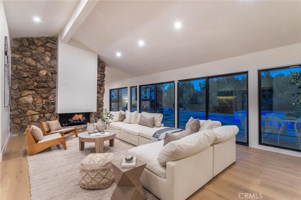 12350 Mclennan Avenue