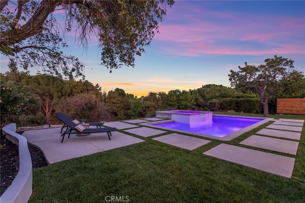 12350 Mclennan Avenue