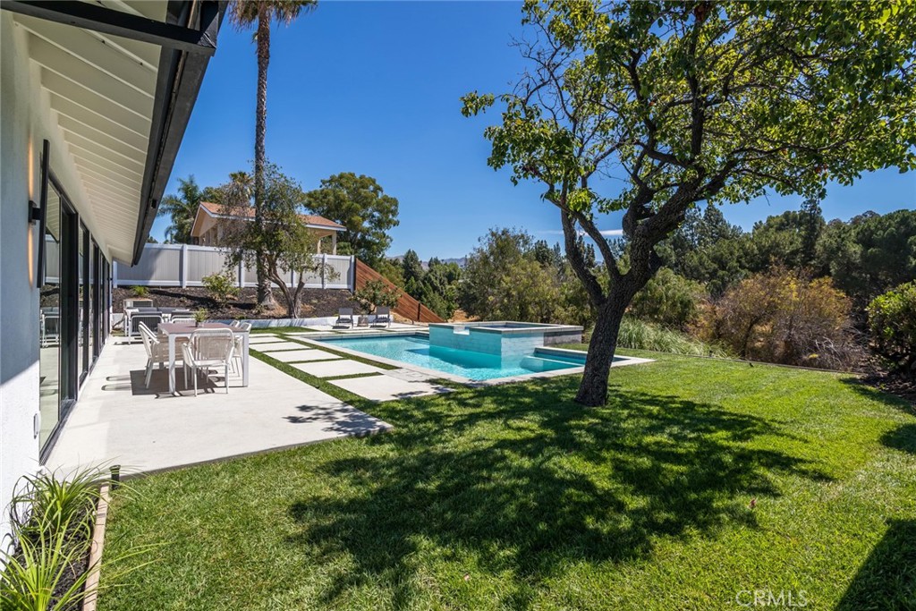 12350 Mclennan Avenue