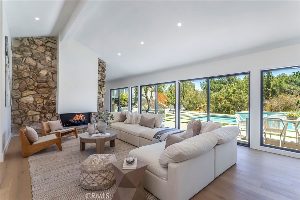 12350 Mclennan Avenue