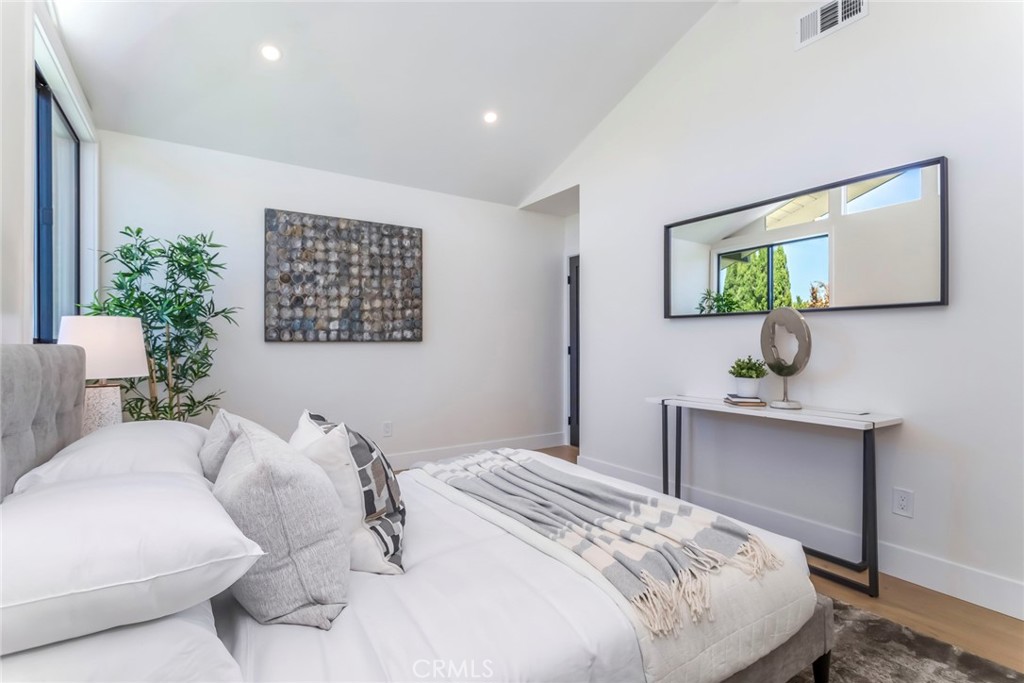 12350 Mclennan Avenue