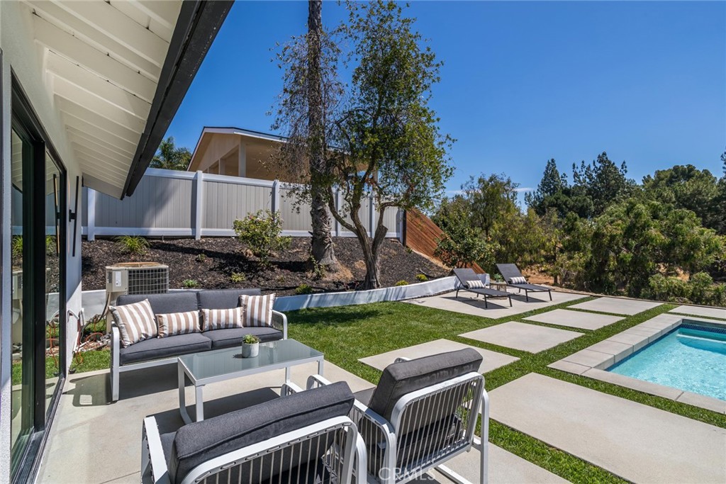 12350 Mclennan Avenue