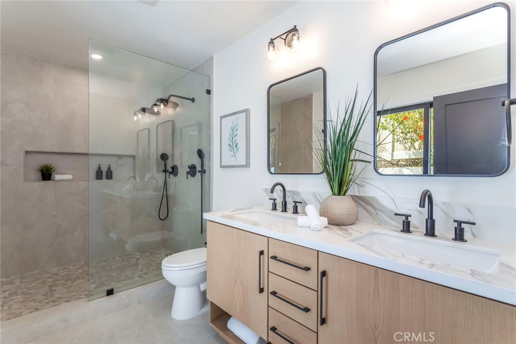 12350 Mclennan Avenue