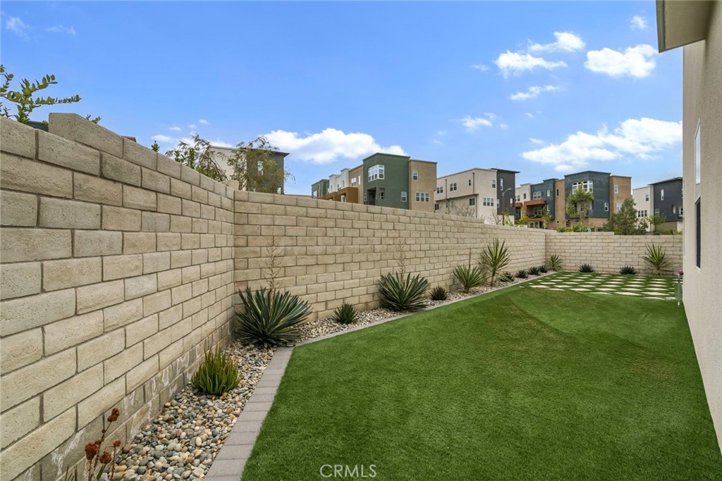 27018 California Court