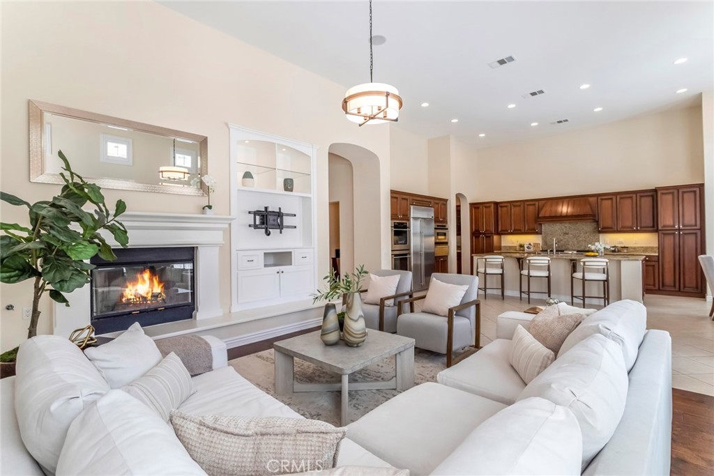 27005 Cliffie Way
