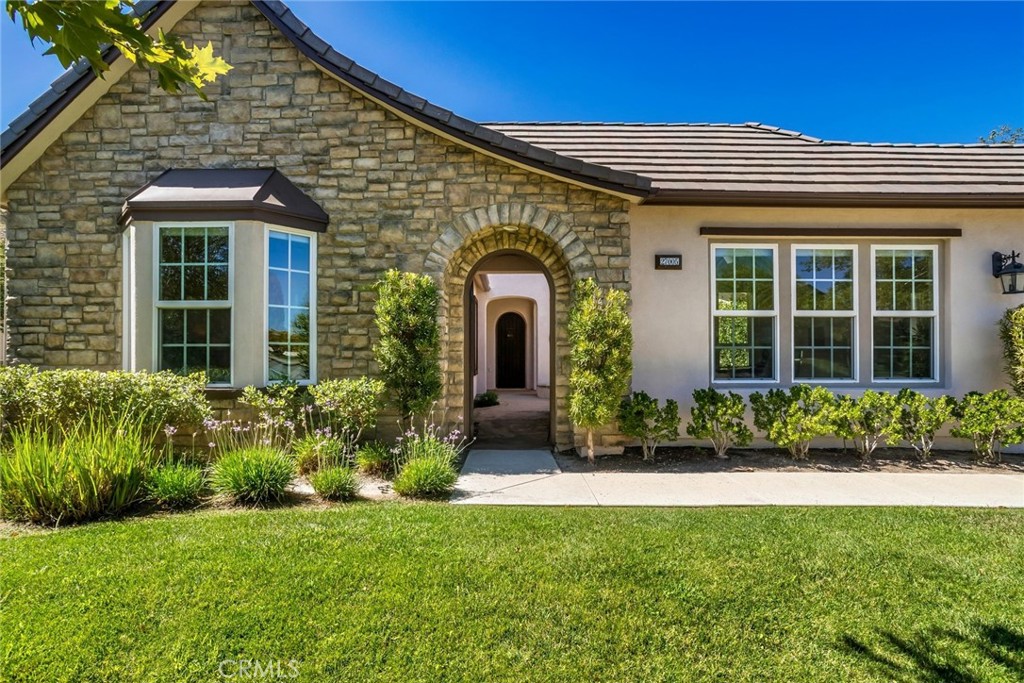 27005 Cliffie Way