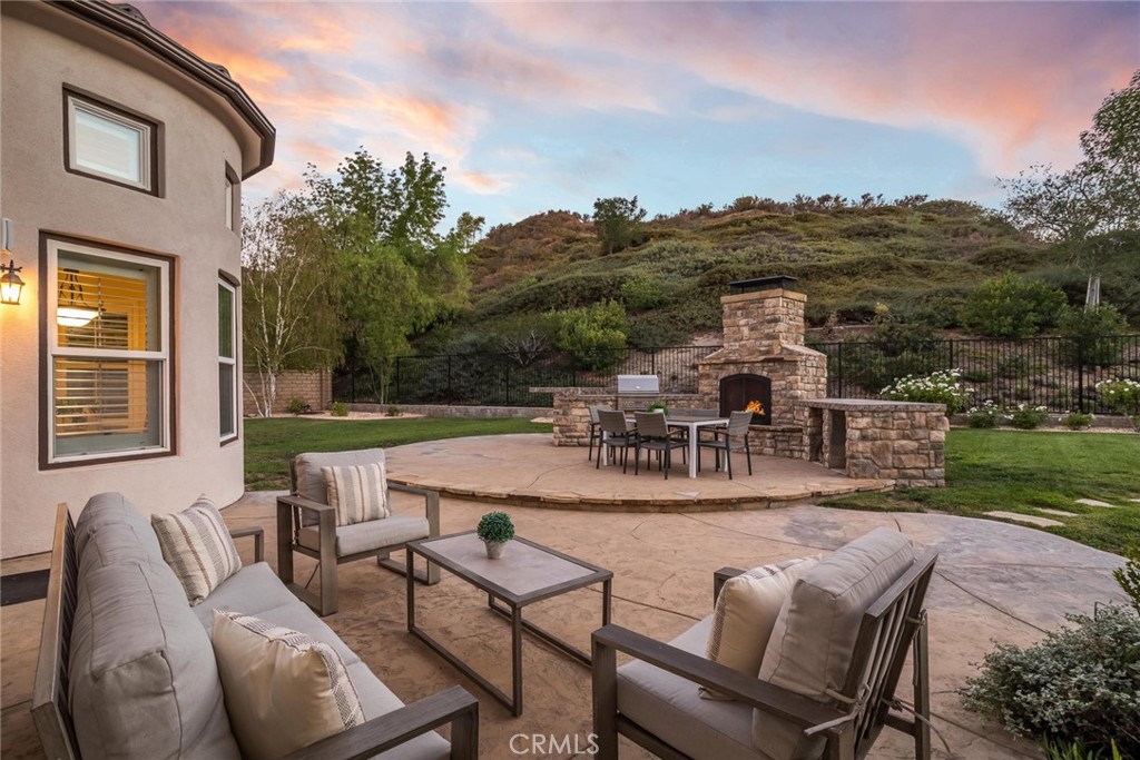 27005 Cliffie Way