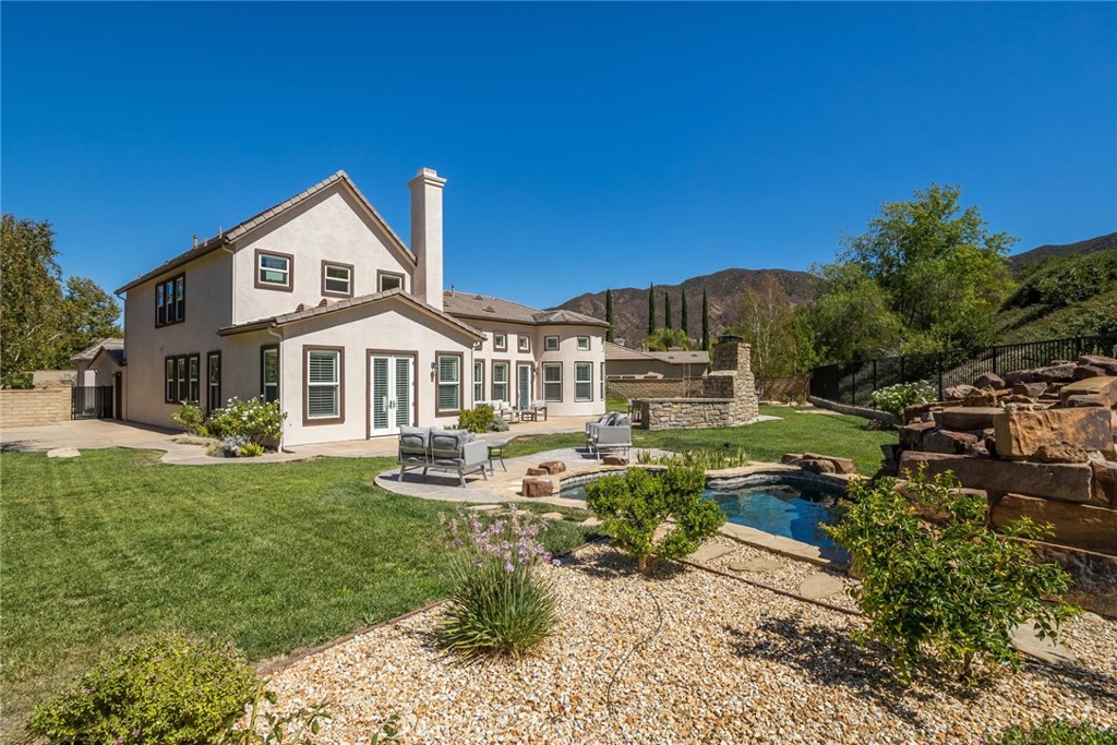 27005 Cliffie Way