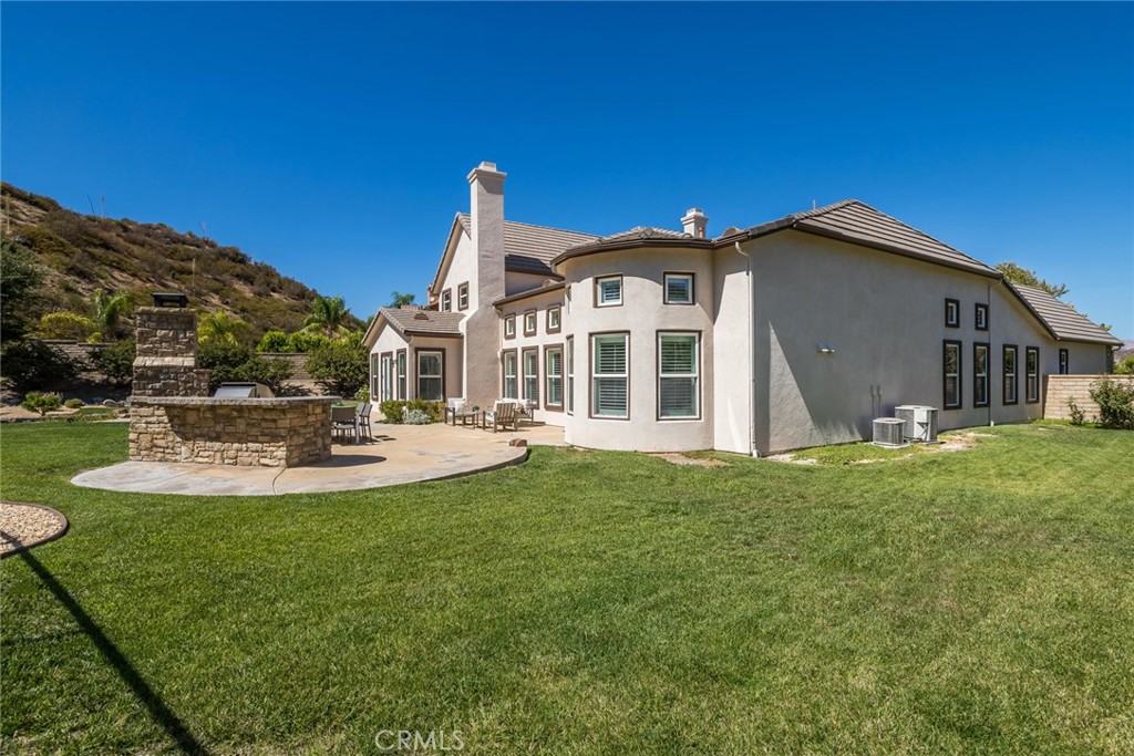27005 Cliffie Way