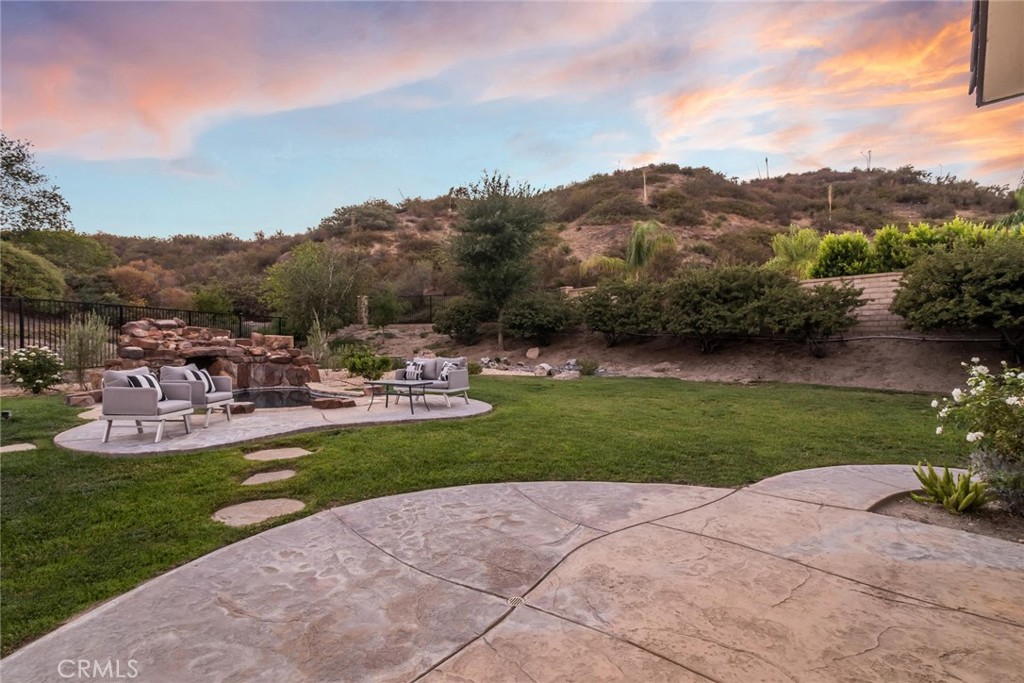27005 Cliffie Way