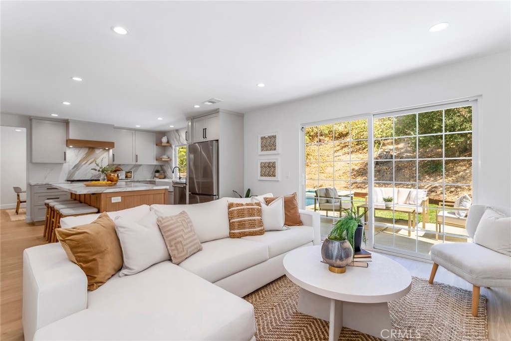 5804 Calmfield Avenue