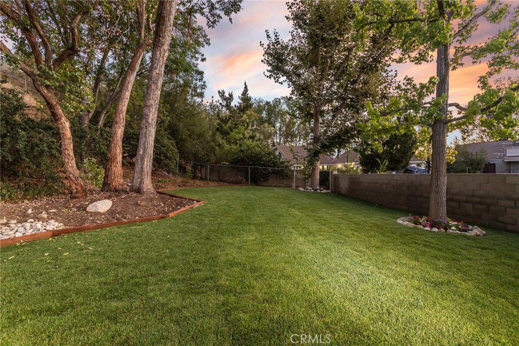 5804 Calmfield Avenue